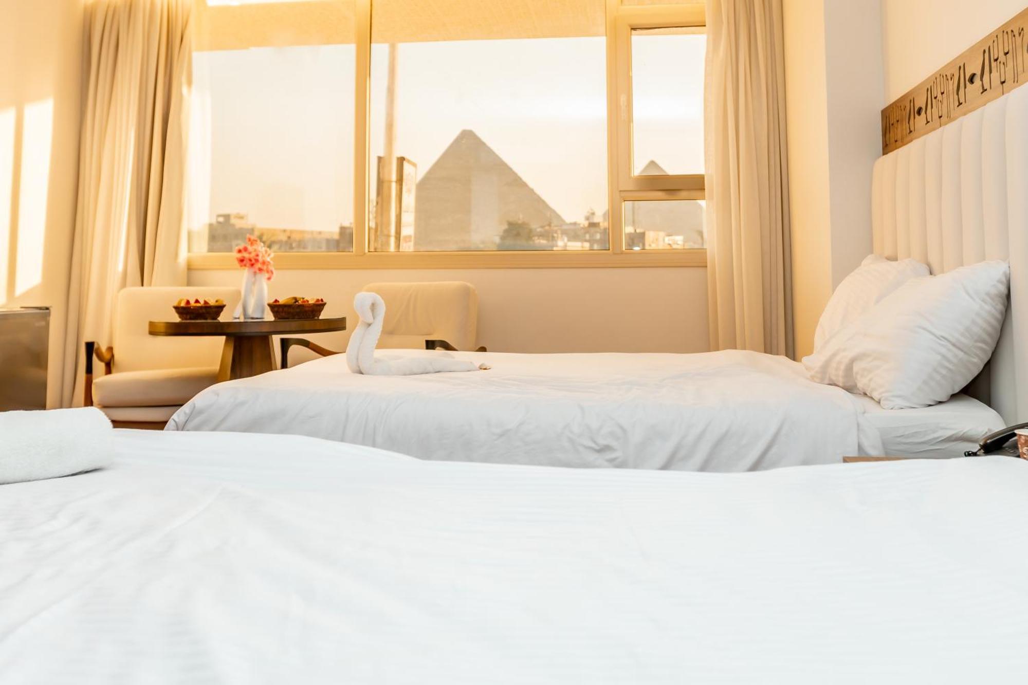 Superior Pyramids Inn Al Kawm al Akhdar Exterior foto